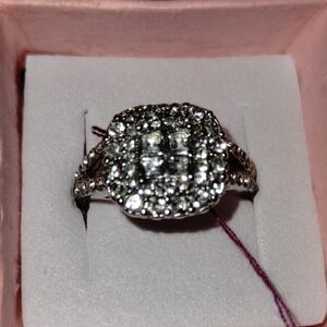 Elegant Silver Women's Ring
